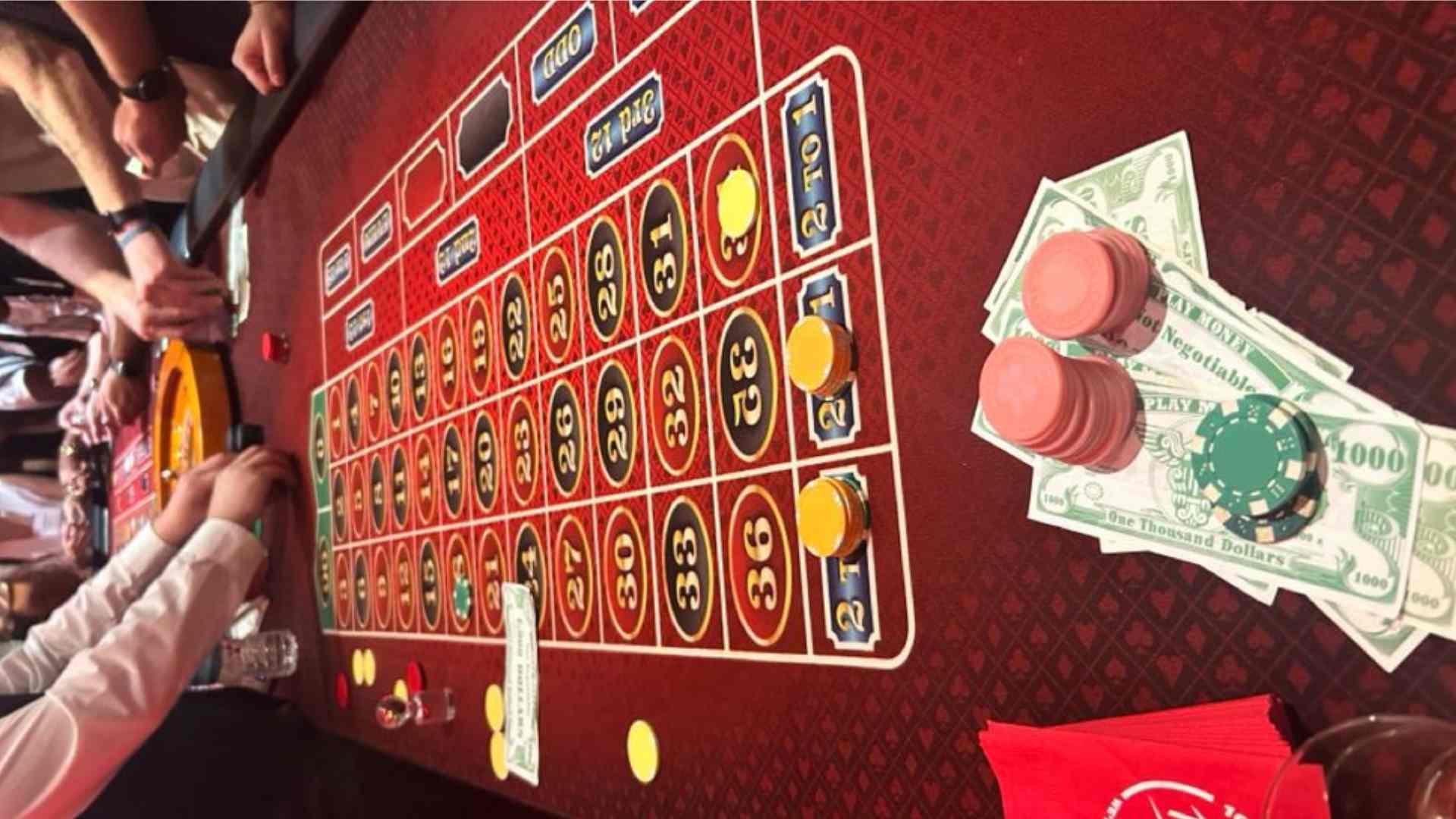 3 Card Poker Betting Strategy for Understanding Each Betting Round